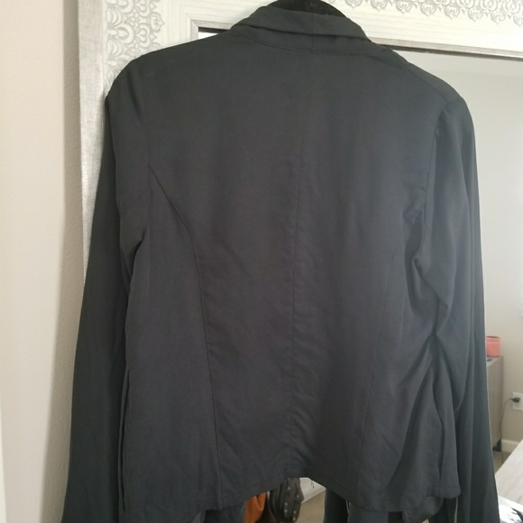 Trouve Drape Front Asymmetrical Jacket - Picture 4 of 4